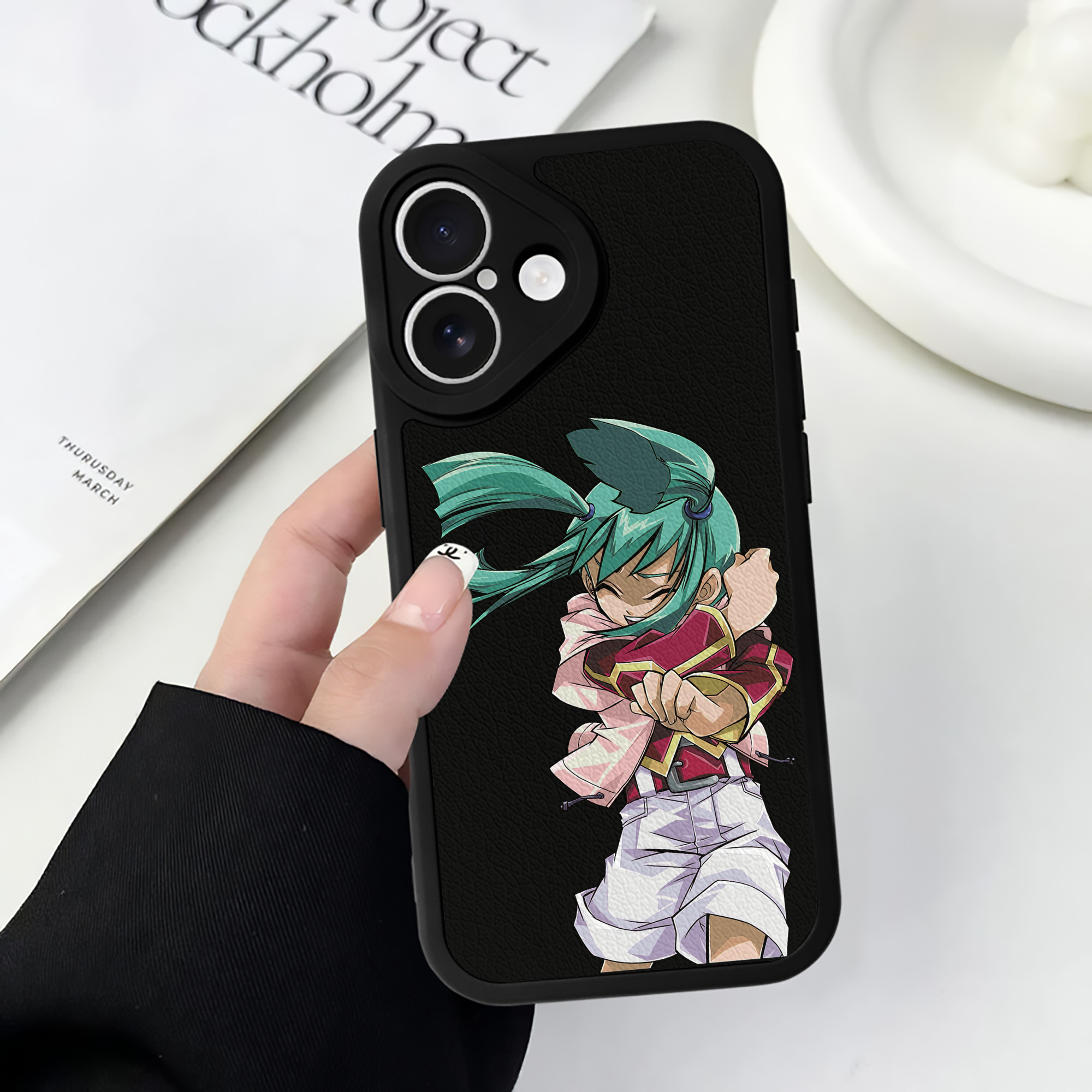 遊☆戯☆王 Yu-Gi-Oh! 【iPhone 16シリーズ対応】シリコンスマホケース（レザー調） 材質：シリコン